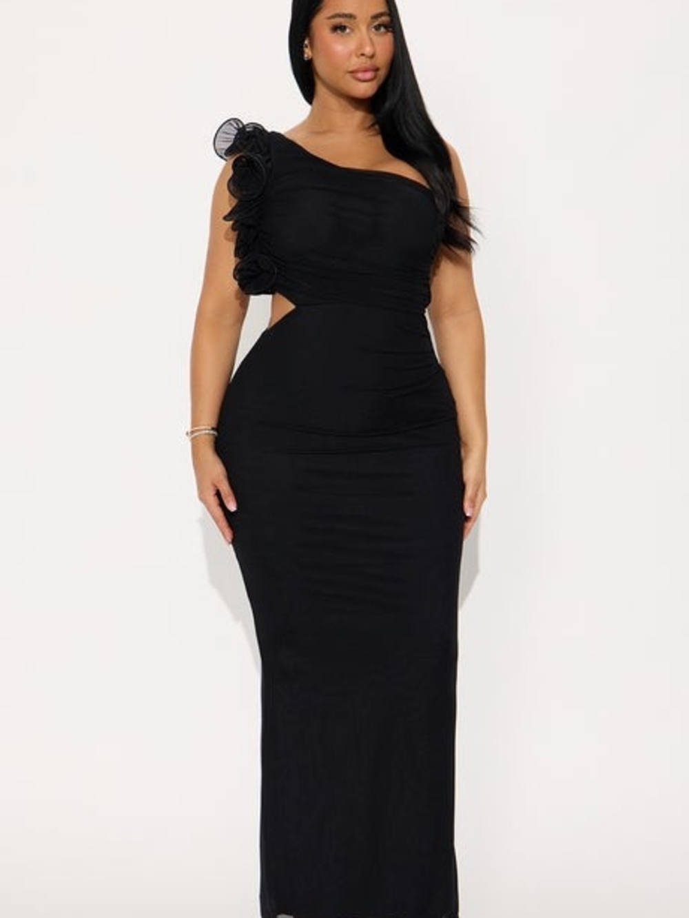Fashion Nova Black One-Shoulder Floral Applique Maxi Dress